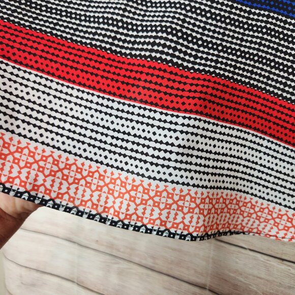 Vince Camuto Size S Striped V Neck Casual Top Long Sleeve Red White Blue Stripes - Picture 13 of 13